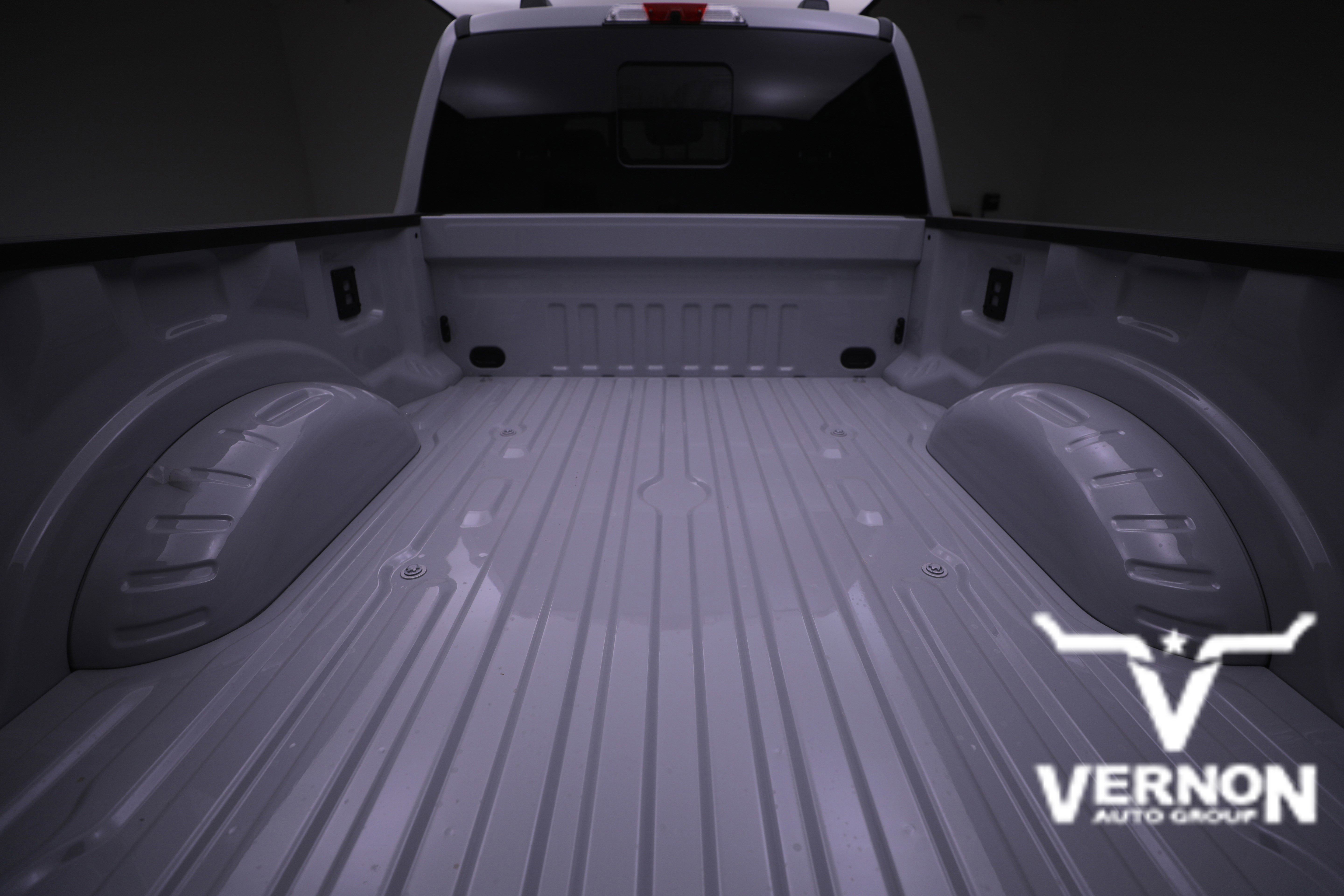 New 2026 Ford F250 Lariat w/ Chrome Package image 9