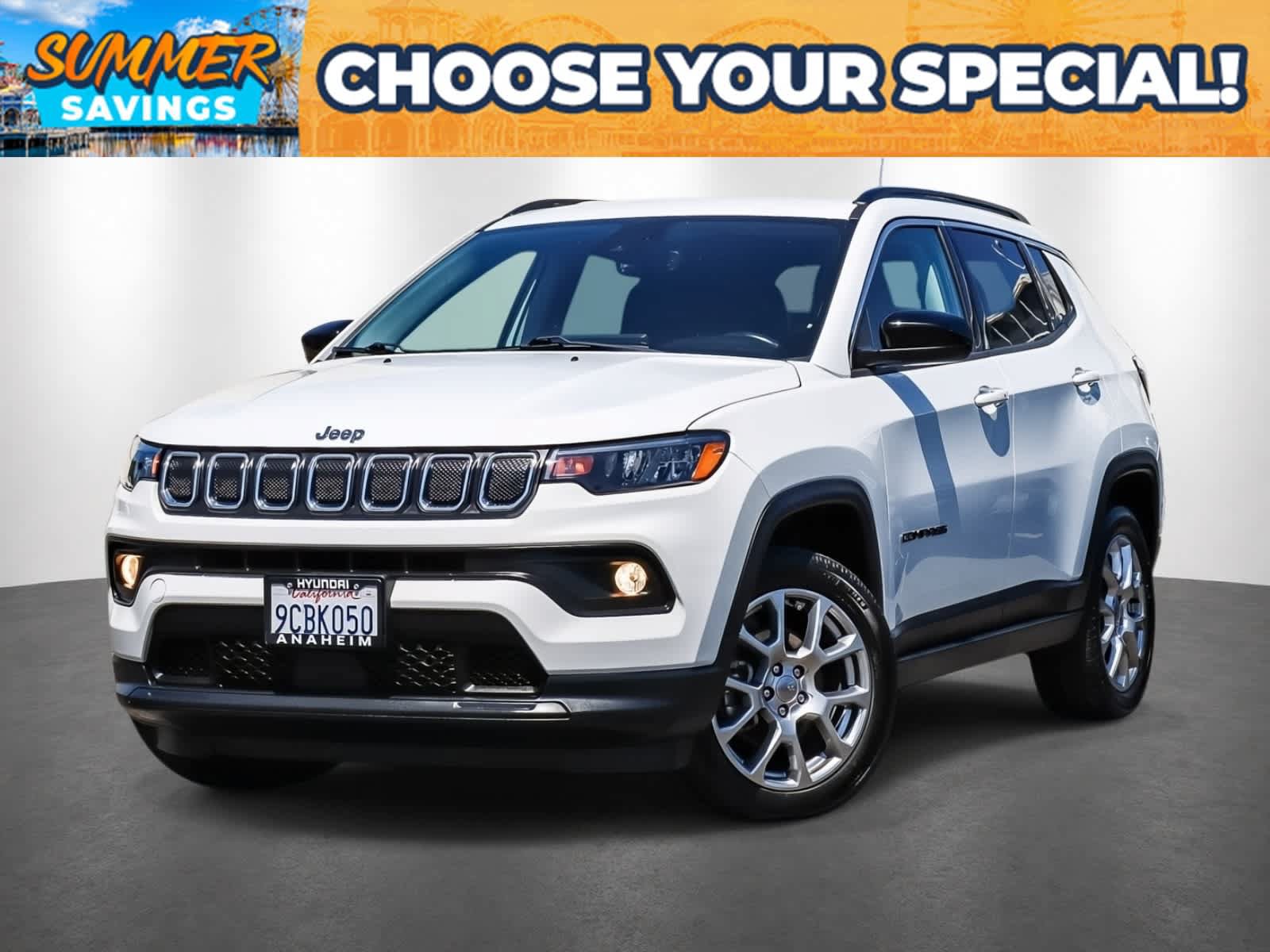 Used 2022 Jeep Compass Latitude AWD/4WD image 1