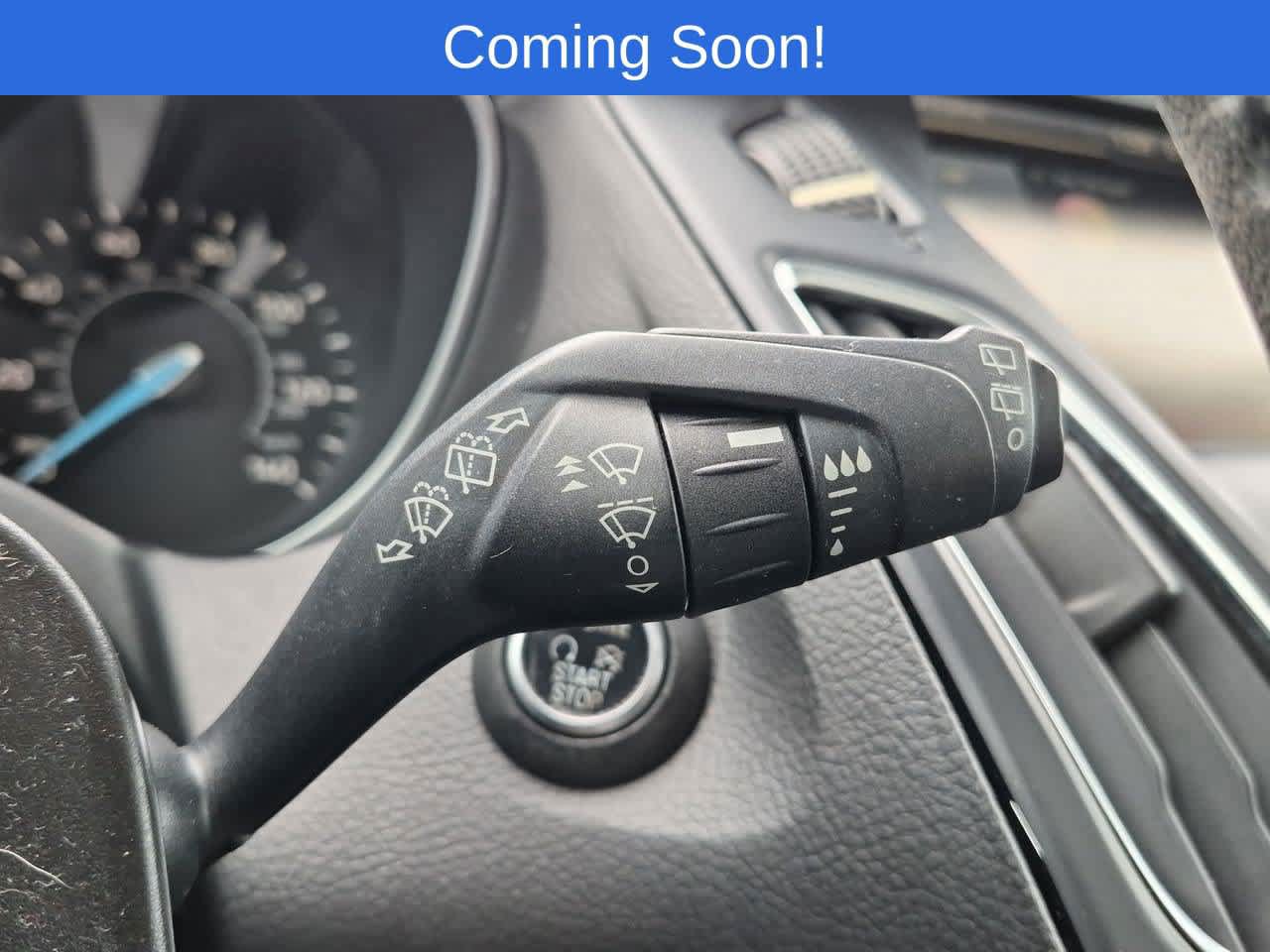 Used 2015 Ford Focus Titanium w/ Titanium Technology Package FWD image 26