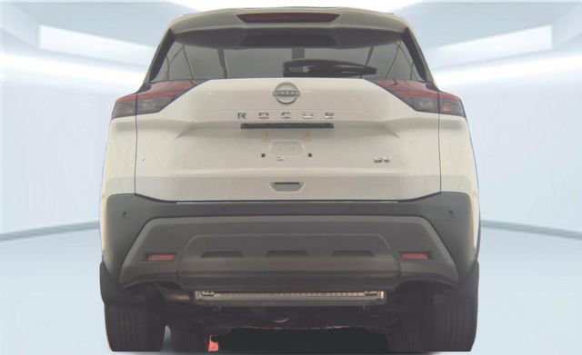 Used 2023 Nissan Rogue SV FWD image 4