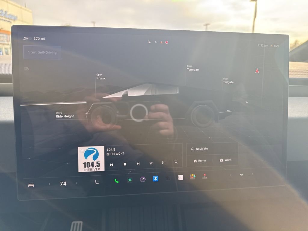 Used 2025 Tesla Cybertruck AWD Crew Cab image 13