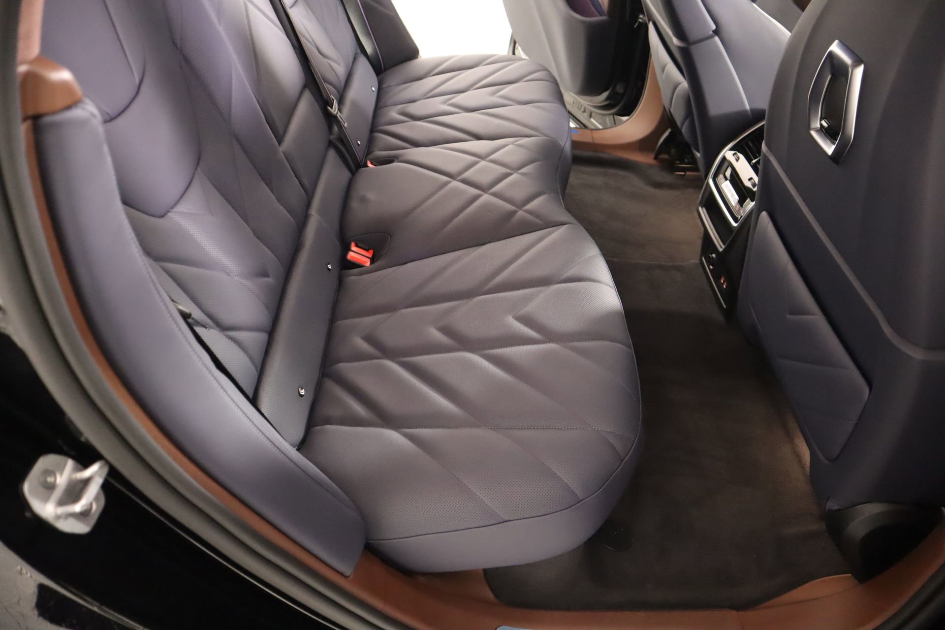 New 2026 BMW XM Label Red image 14