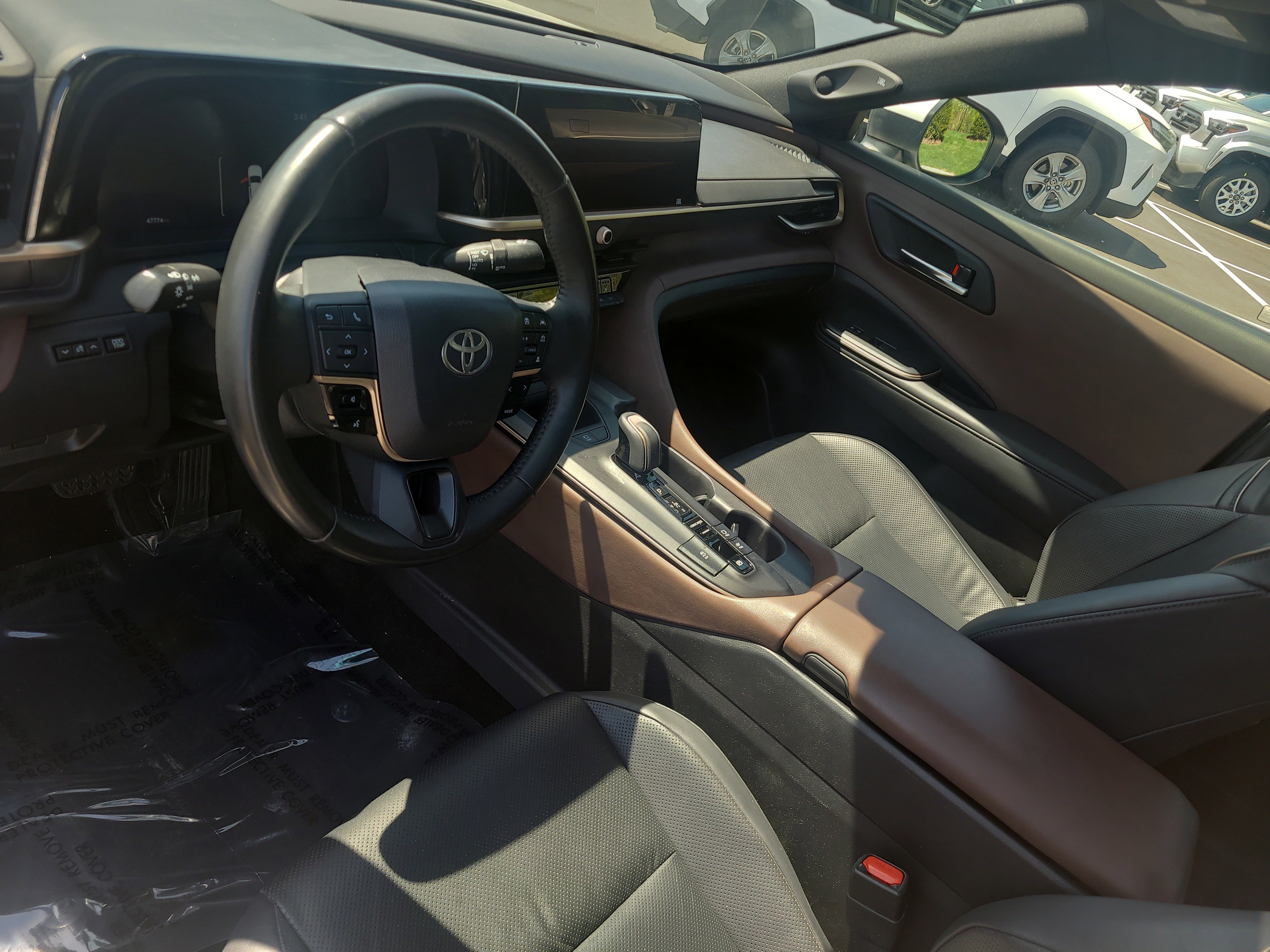 Certified 2023 Toyota Crown Limited w/ Advanced Technology Package image 15