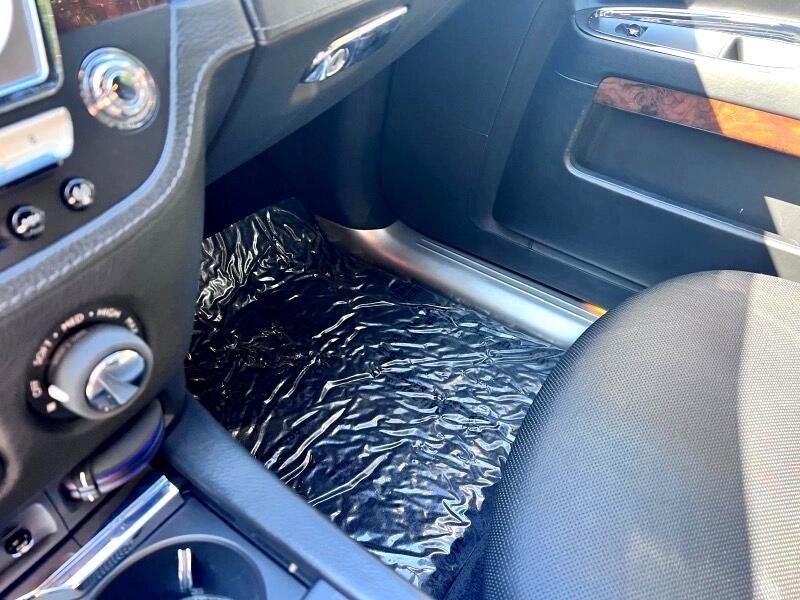 Used 2013 Rolls-Royce Ghost image 15