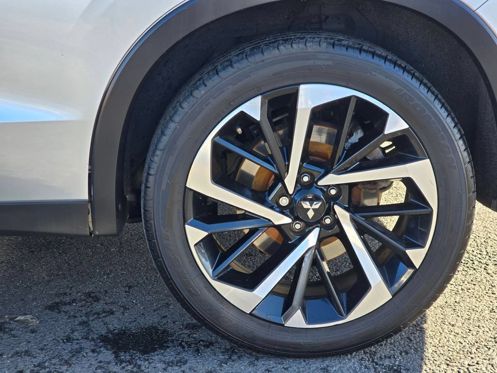 Used 2022 Mitsubishi Outlander SE AWD/4WD image 12