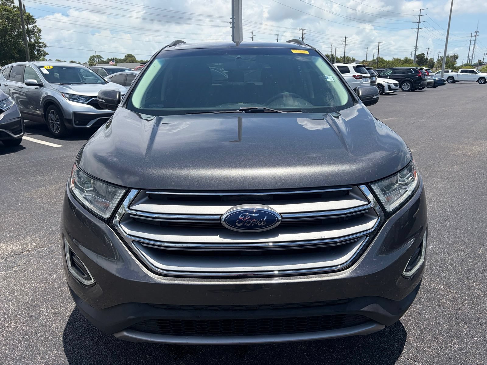 Used 2018 Ford Edge SEL w/ Equipment Group 201A FWD image 2
