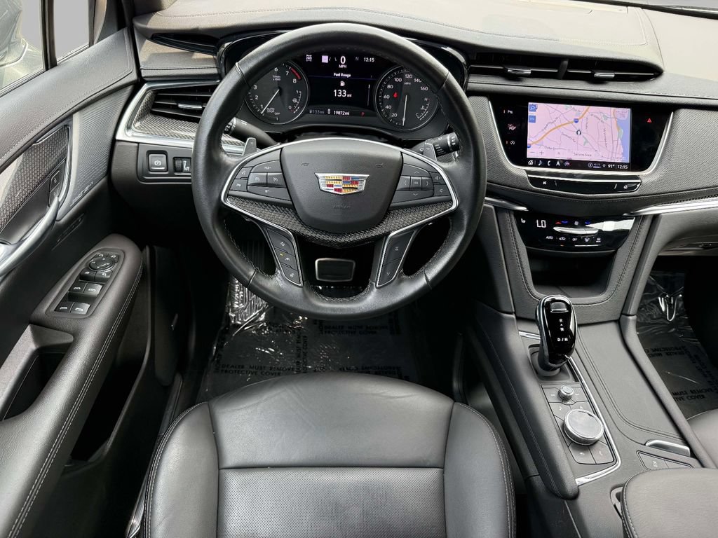 Used 2023 Cadillac XT5 Sportv w/ Technology Package AWD/4WD image 4