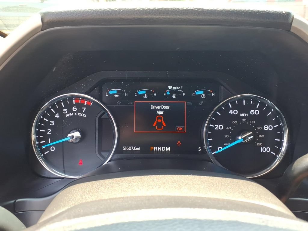 Used 2020 Ford F350 Lariat AWD/4WD image 6