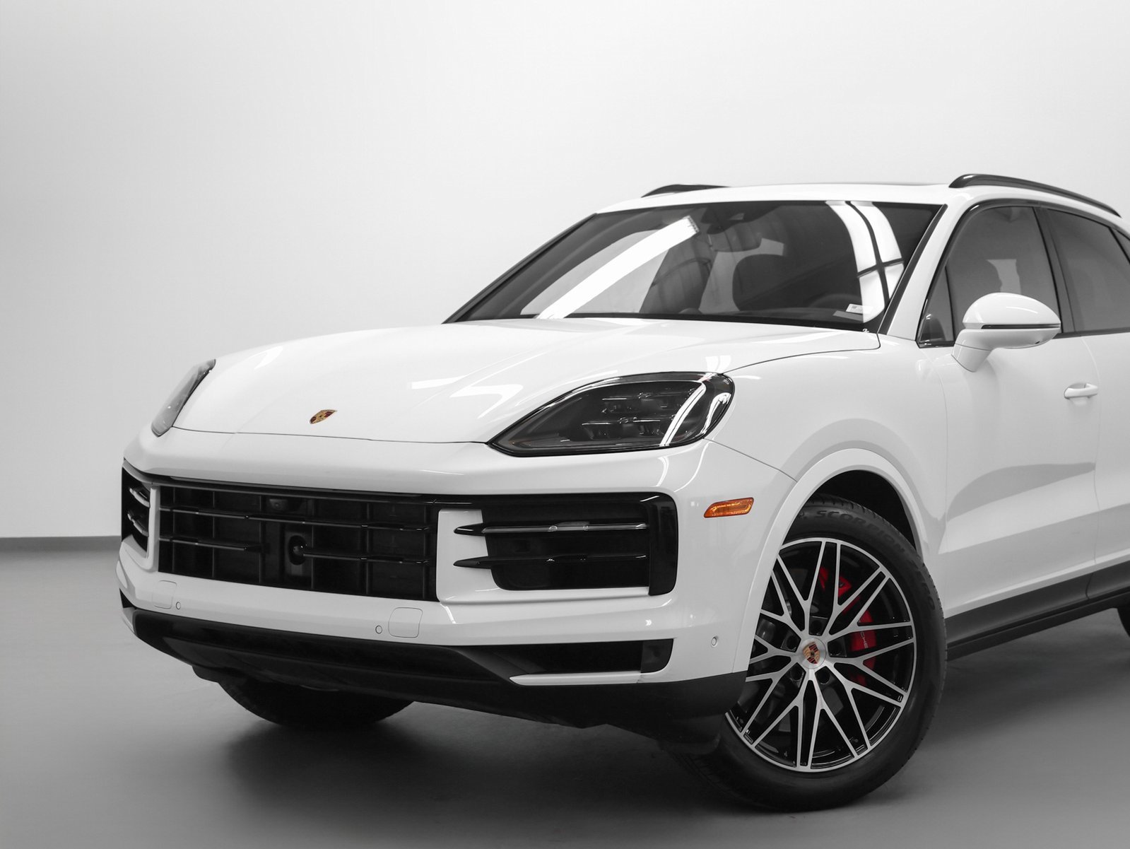 Used 2026 Porsche Cayenne S image 7