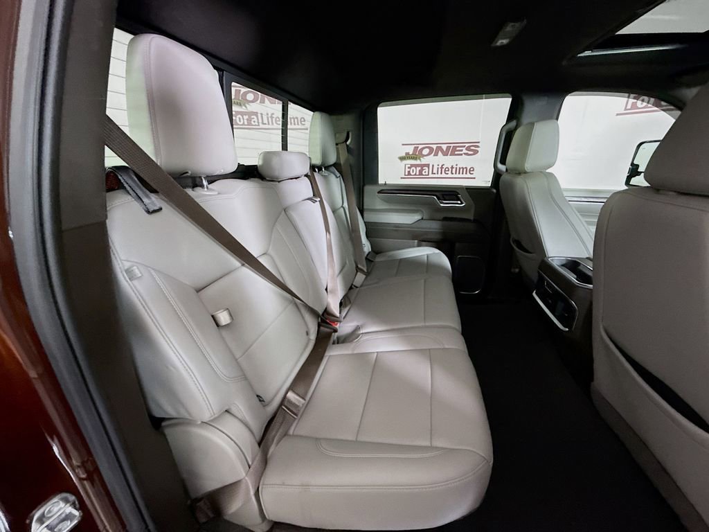 Used 2024 GMC Sierra 2500 SLT w/ SLT Premium Package image 33
