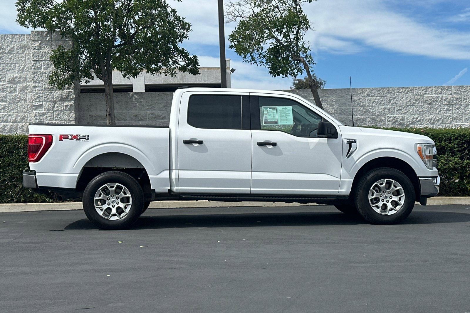 Used 2022 Ford F150 XLT w/ Equipment Group 301A Mid image 3