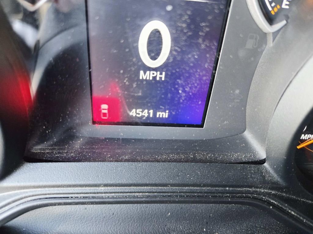 Used 2024 Jeep Gladiator Sport image 27