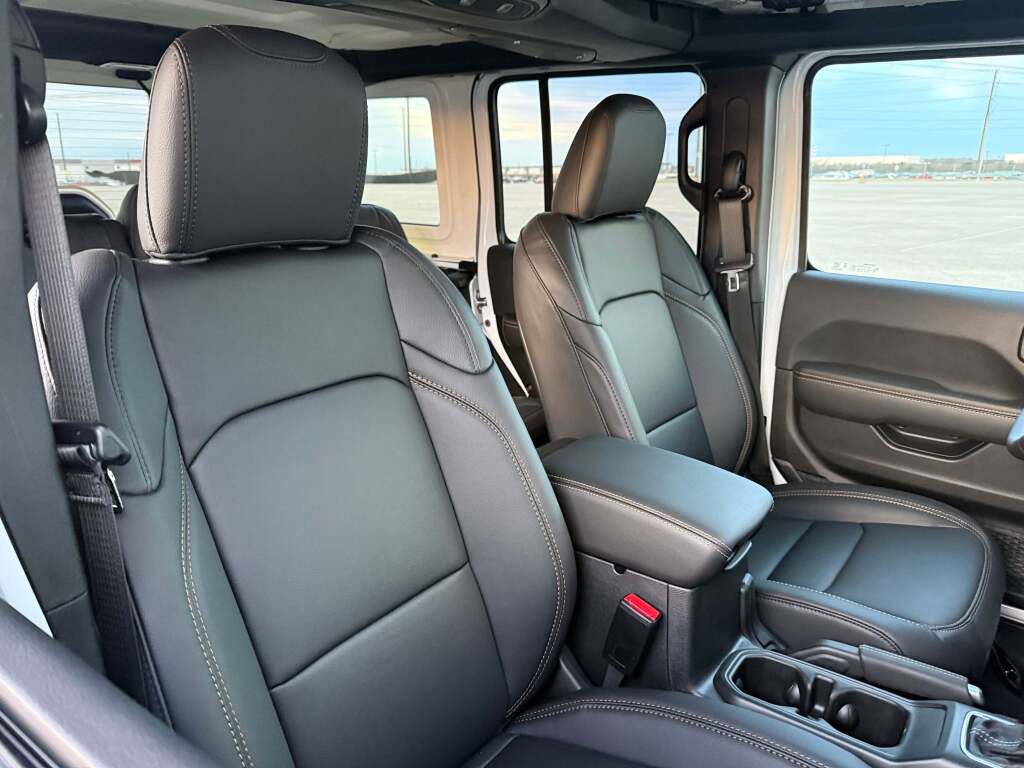 New 2026 Jeep Wrangler Sahara image 22
