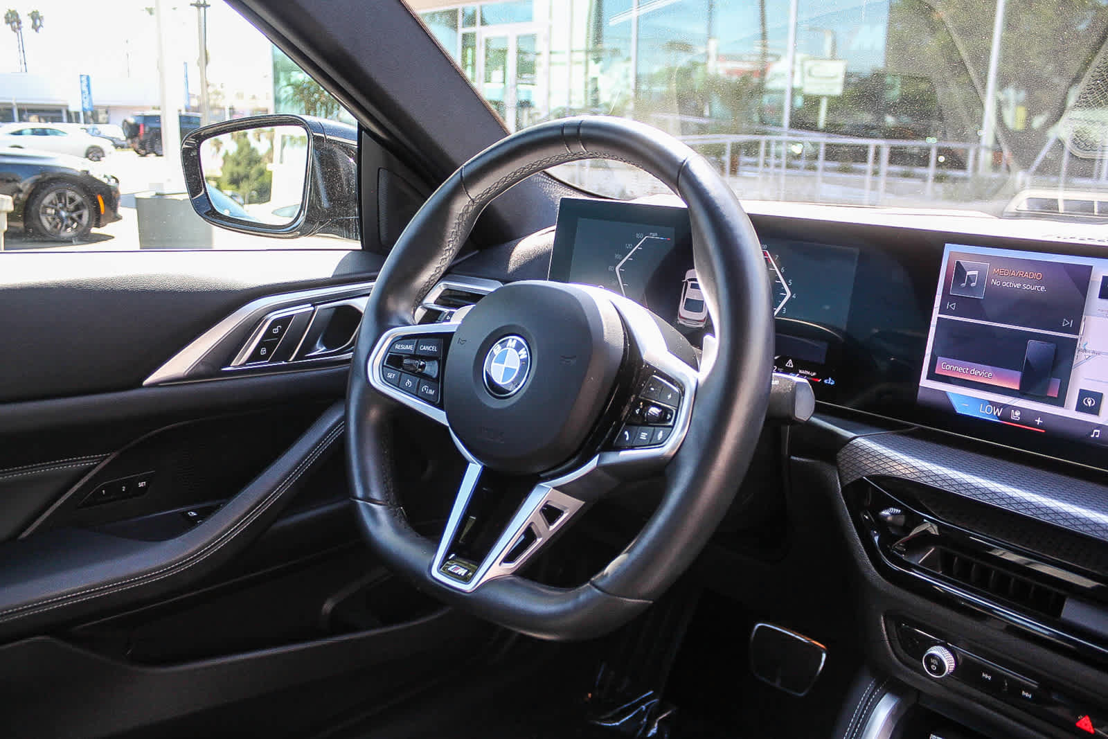 Used 2025 BMW 430i Coupe w/ M Sport Package RWD image 13