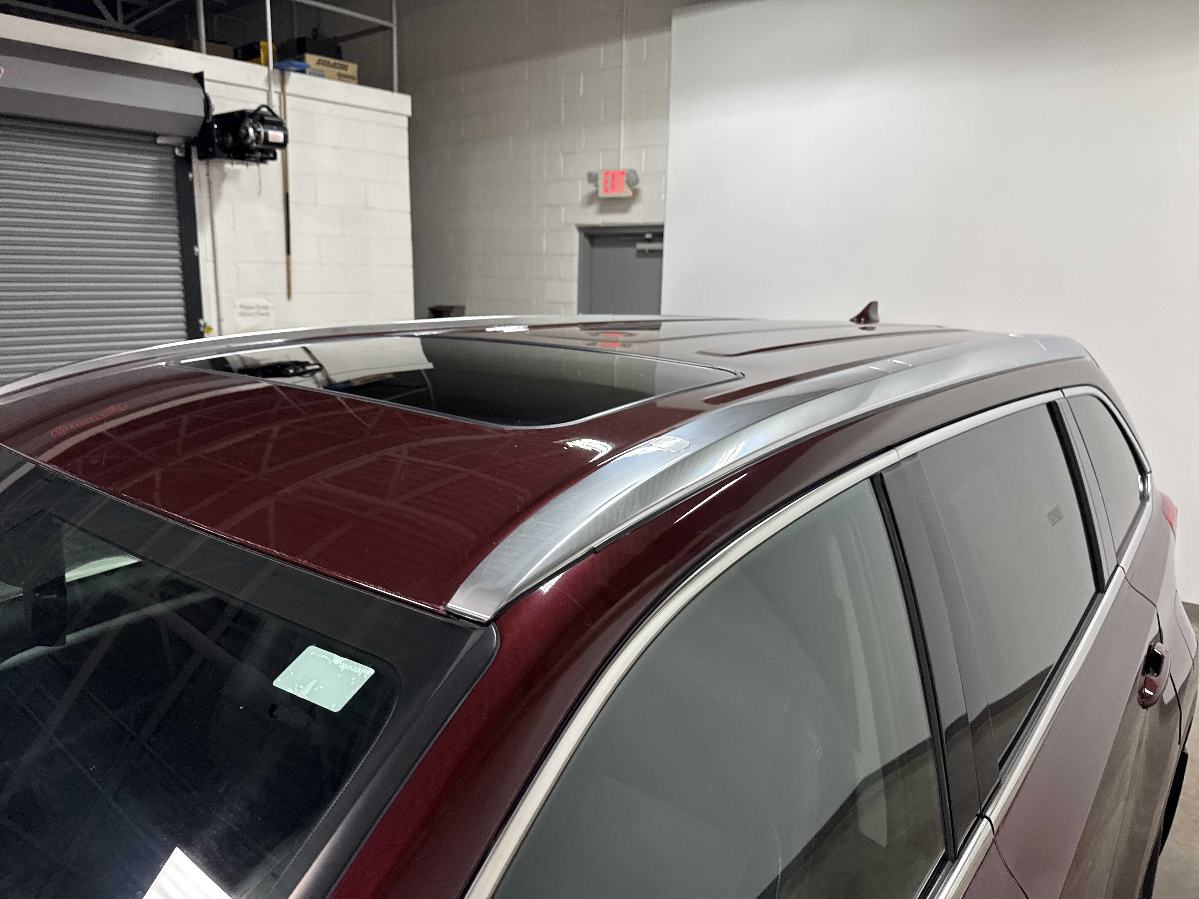 Used 2019 Toyota Highlander XLE AWD/4WD image 11