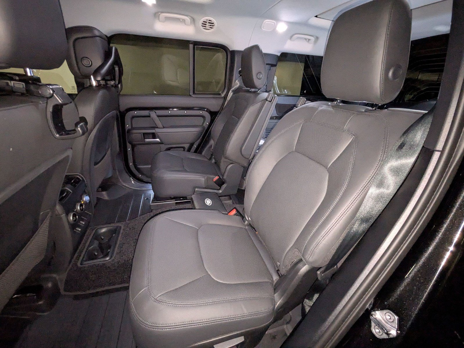 New 2026 Land Rover Defender 130 S AWD/4WD image 24