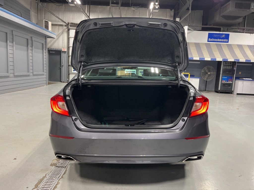 Used 2020 Honda Accord Sport image 11
