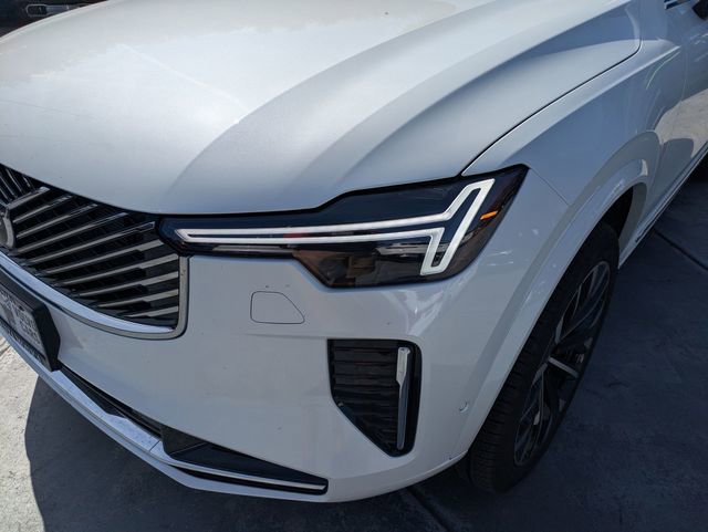 Used 2023 Volvo XC90 B5 Plus w/ Protection Package Premier AWD/4WD image 9