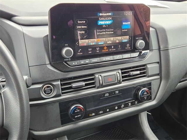 Used 2023 Nissan Pathfinder S image 26