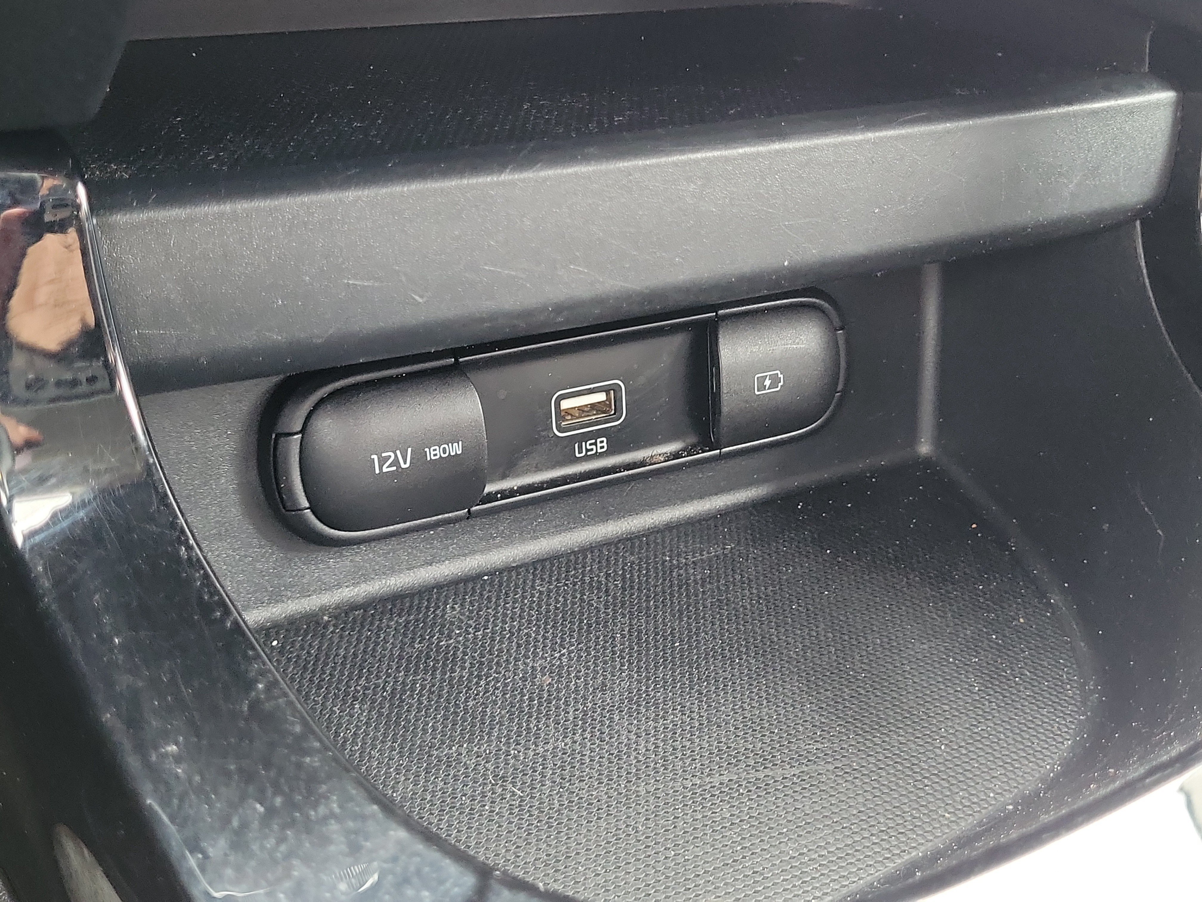 Used 2022 Kia Seltos S FWD image 34