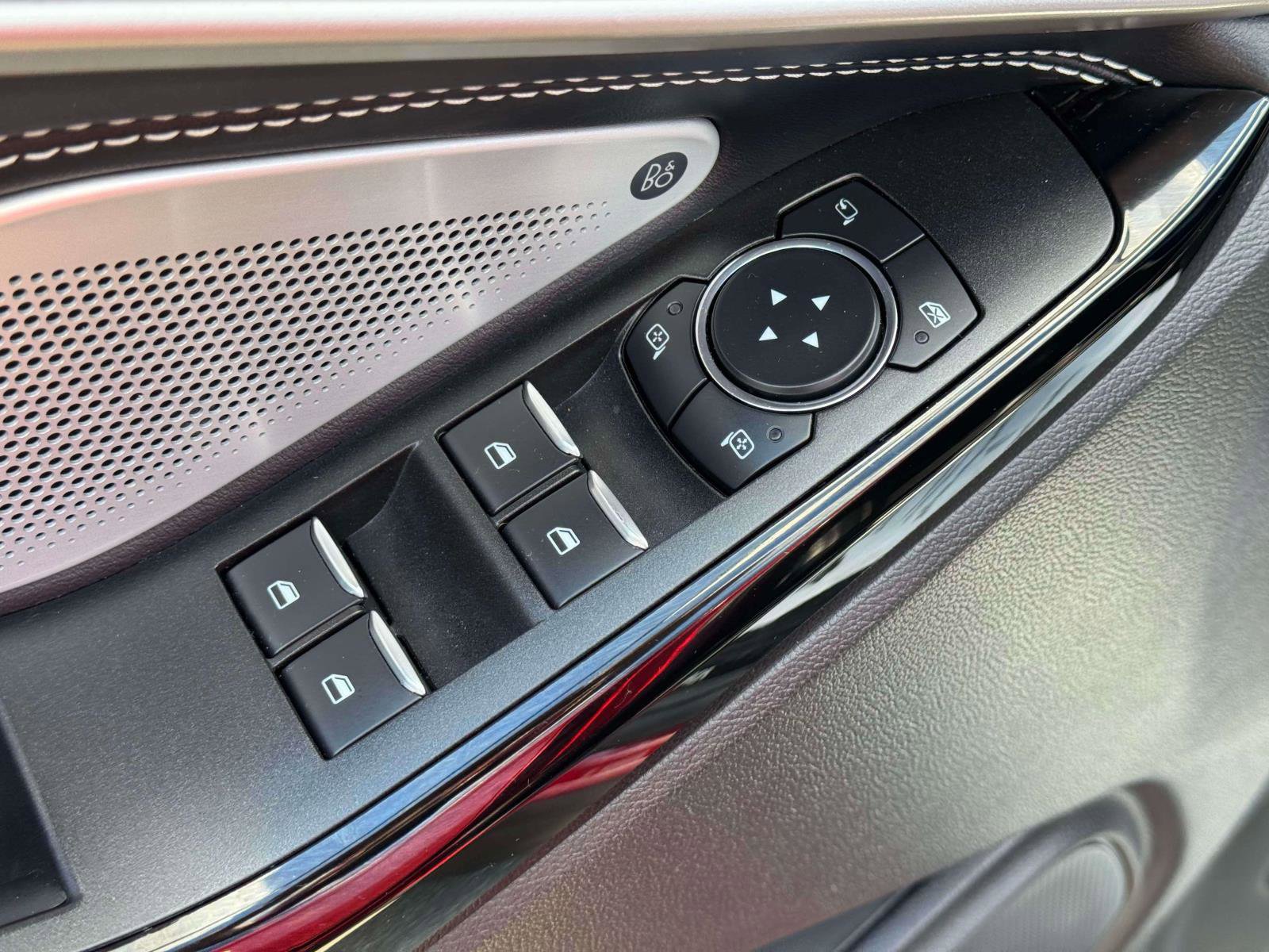 Used 2022 Ford Explorer ST w/ Equipment Group 401A image 16