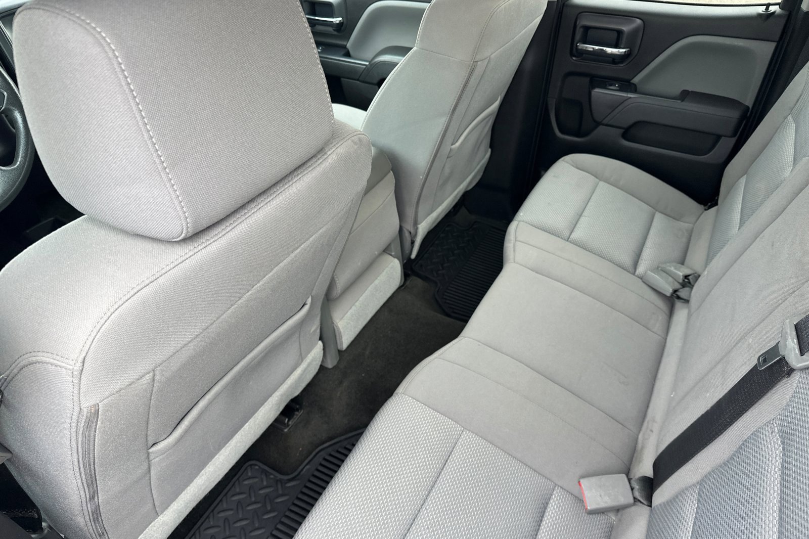 Used 2018 Chevrolet Silverado 1500 Custom w/ Custom Convenience Package image 13