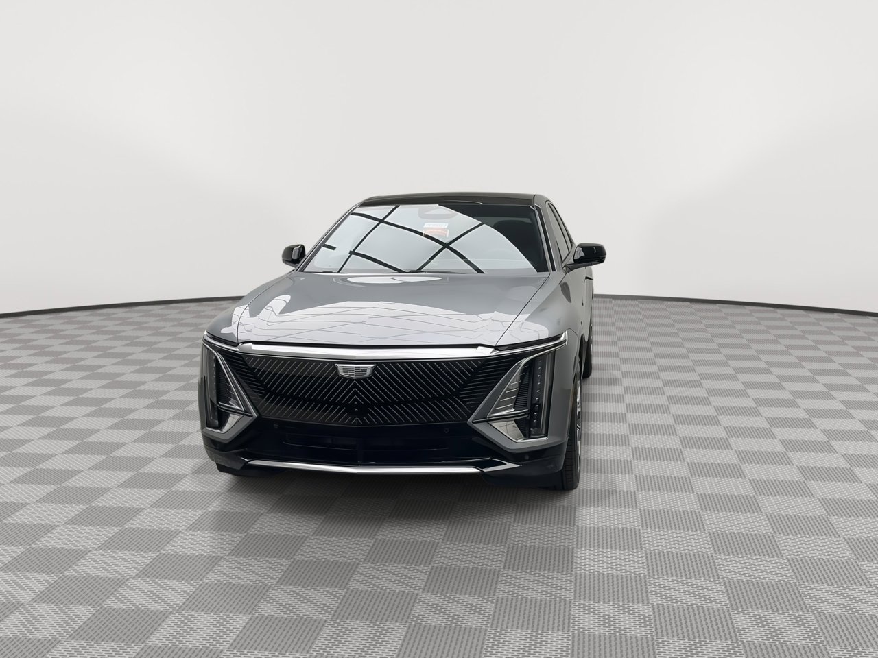 Used 2024 Cadillac Lyriq Luxury w/ LPO, Floor Liner Package image 38