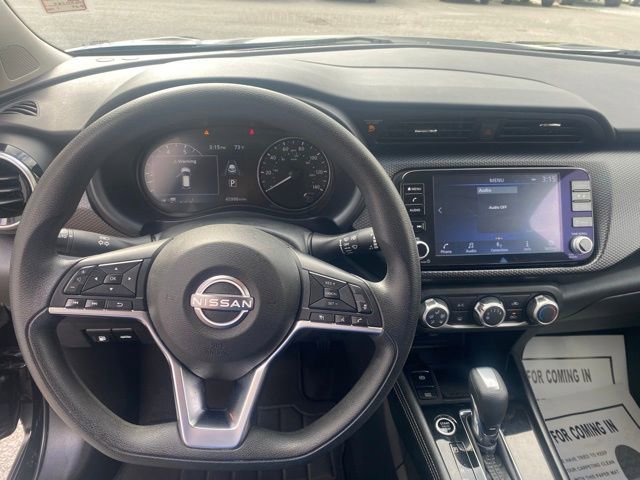 Used 2024 Nissan Kicks SV image 12