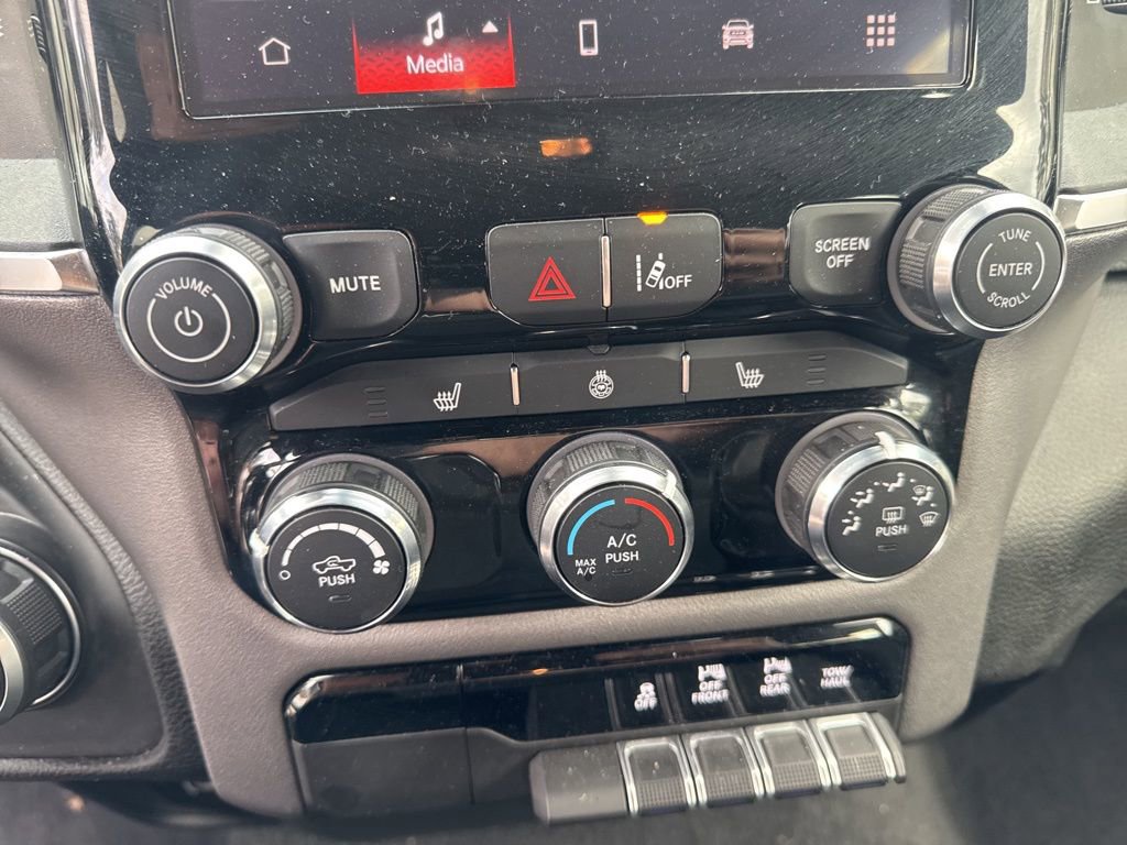 Used 2025 RAM 1500 Big Horn image 16