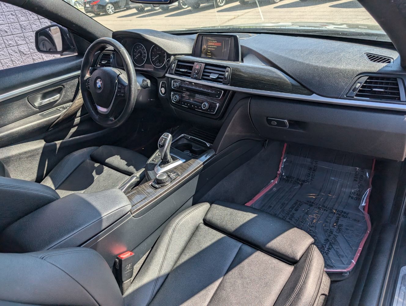 Used 2017 BMW 430i Coupe w/ Driver Assistance Package RWD image 13