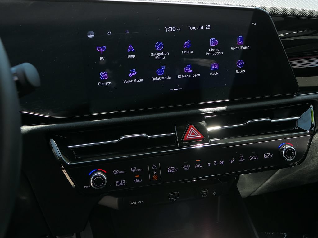 Used 2023 Kia Niro Wave FWD image 17
