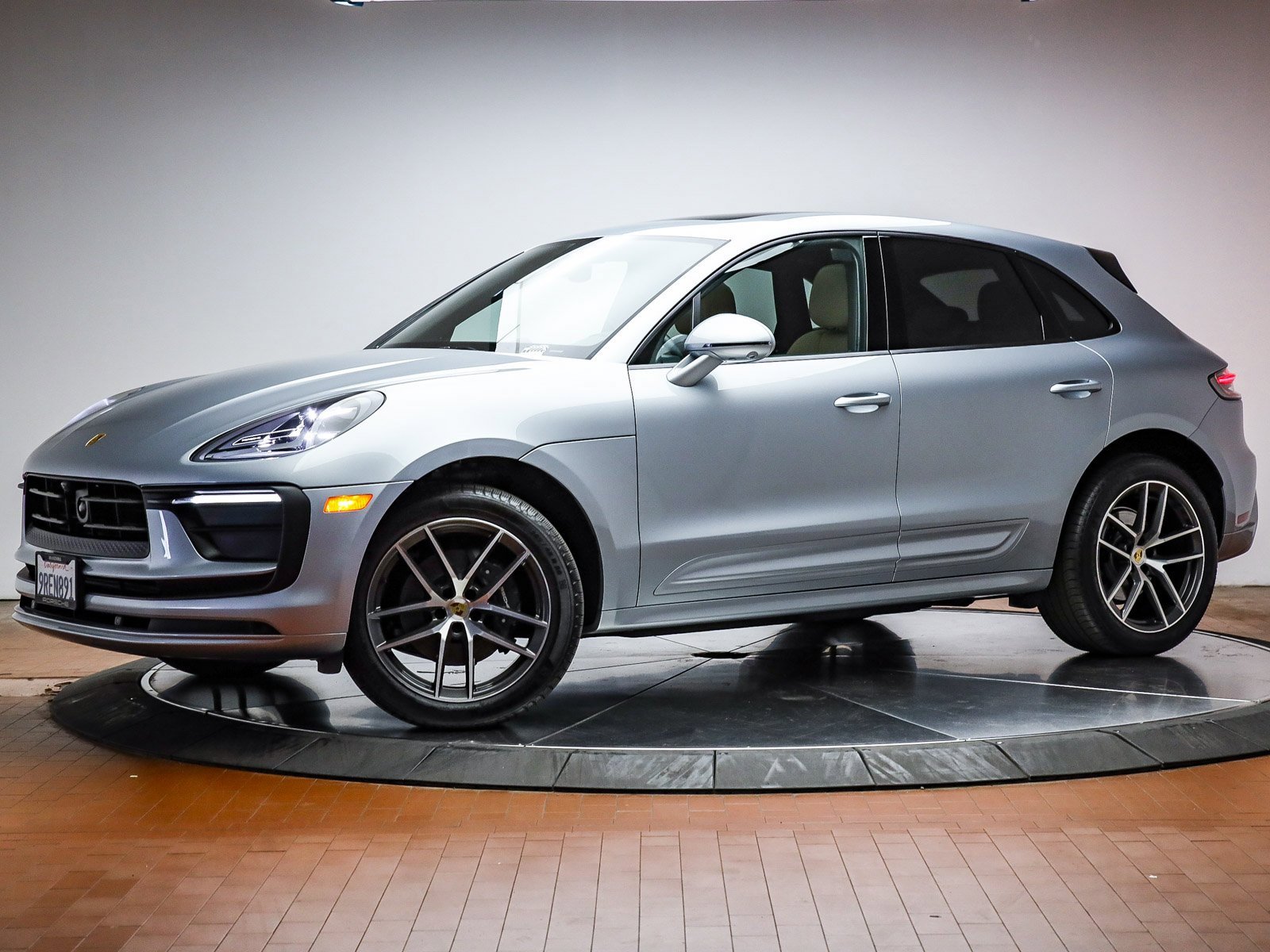 Used 2025 Porsche Macan