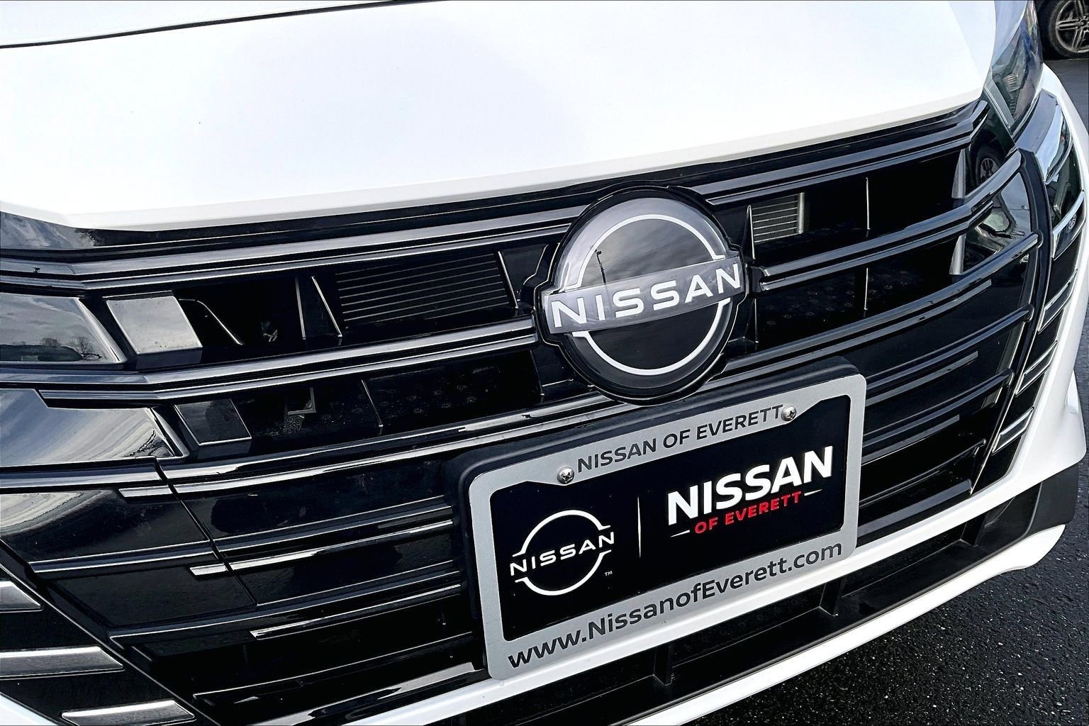 Used 2025 Nissan Versa S w/ Trunk Package image 30