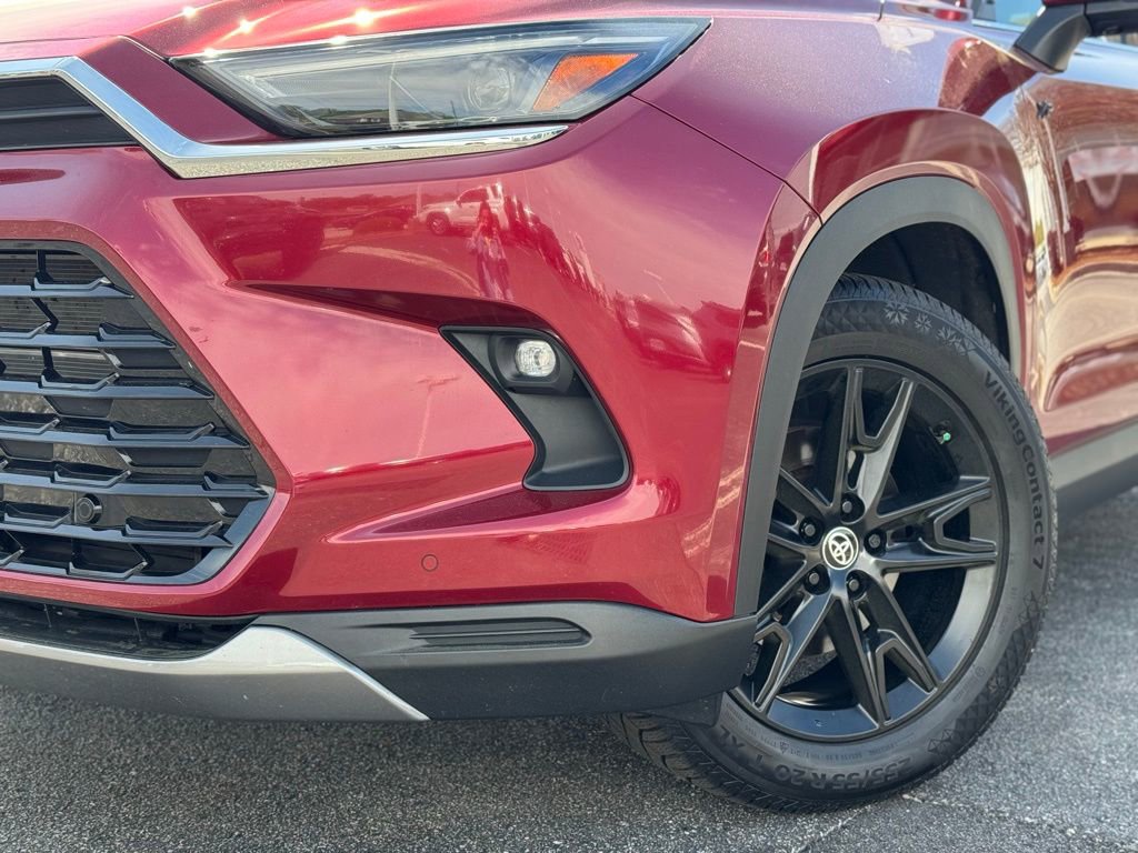 Used 2024 Toyota Grand Highlander Limited image 5