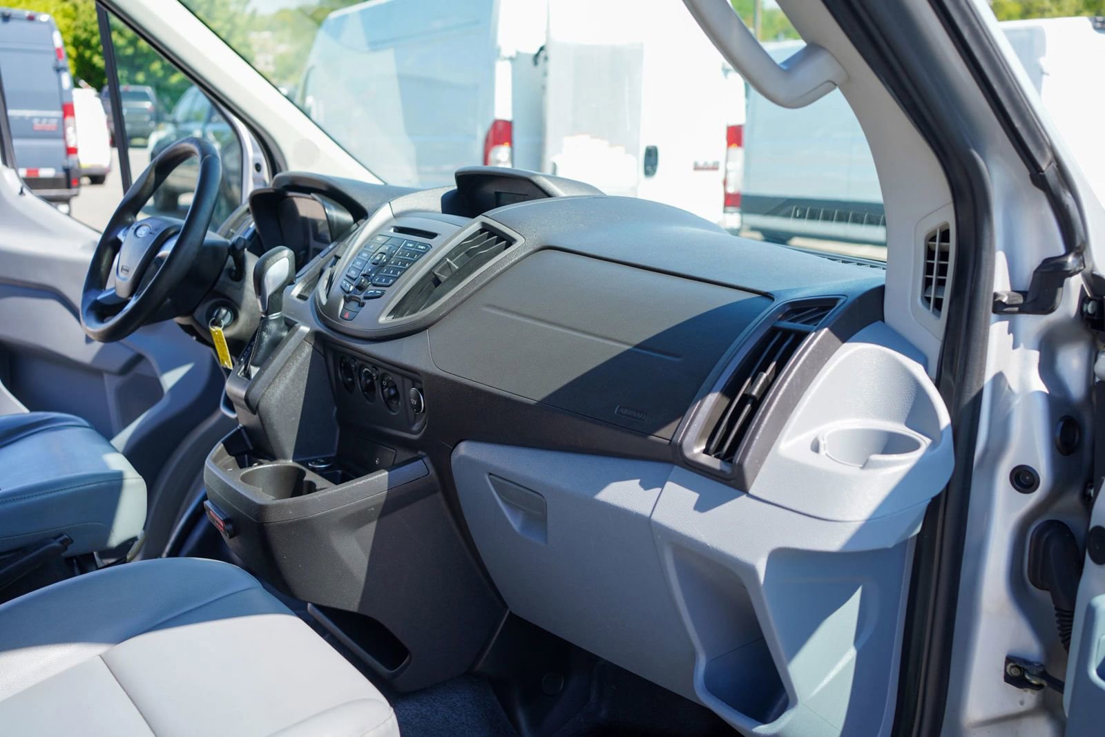 Used 2016 Ford Transit 350 XL RWD image 11