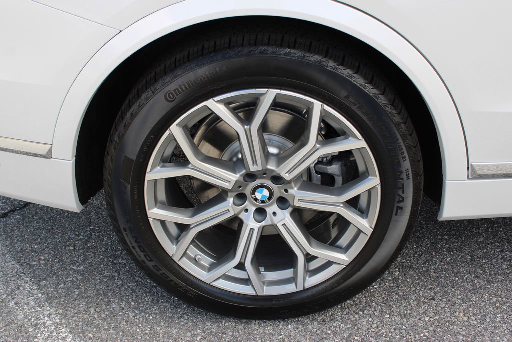New 2026 BMW X7 xDrive40i image 37