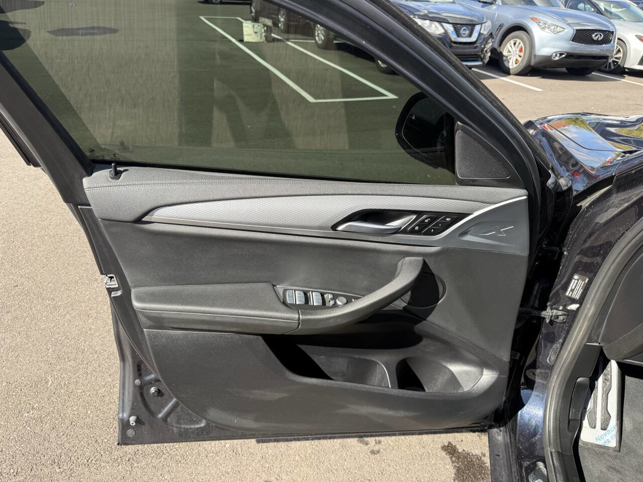 Used 2021 BMW X4 xDrive30i w/ M Sport Package image 13