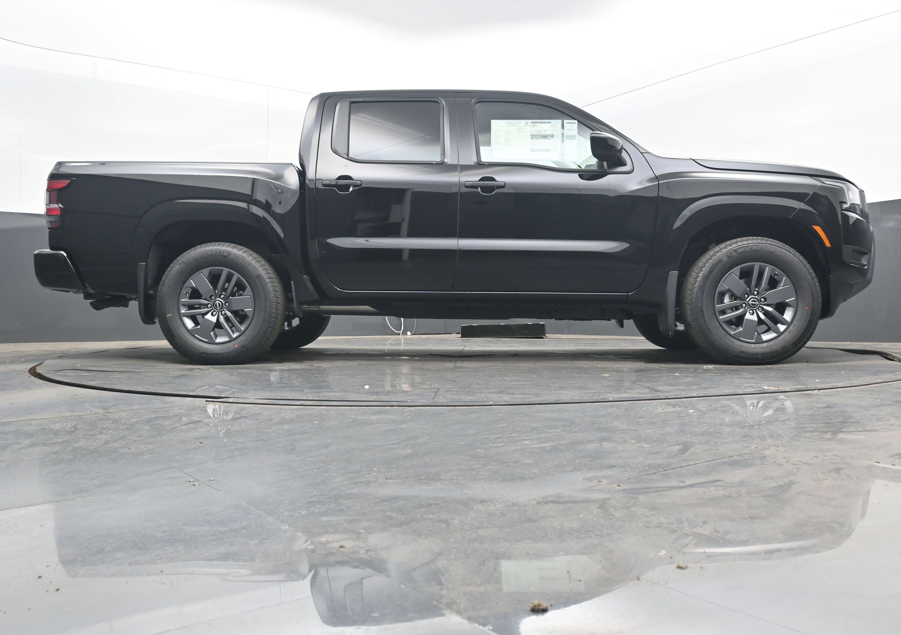 New 2026 Nissan Frontier SV w/ All-Weather Content Package image 29