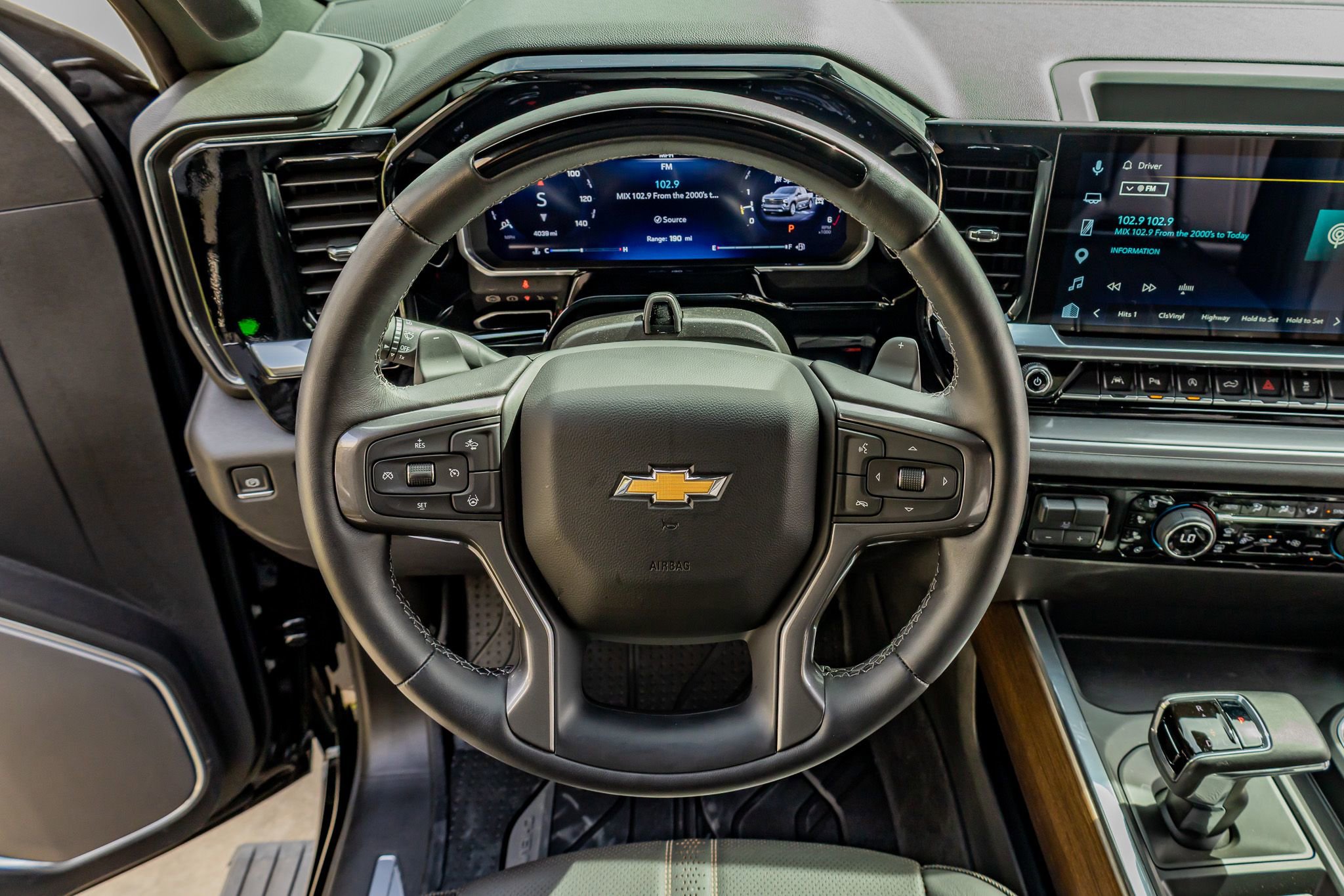 Used 2026 Chevrolet Silverado 1500 High Country image 19