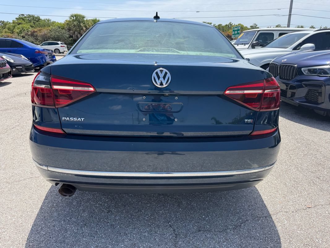 Used 2019 Volkswagen Passat 2.0T Wolfsburg w/ Wheels & Sunroof Package FWD image 6