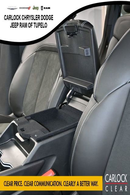 New 2025 Jeep Grand Cherokee Altitude image 19