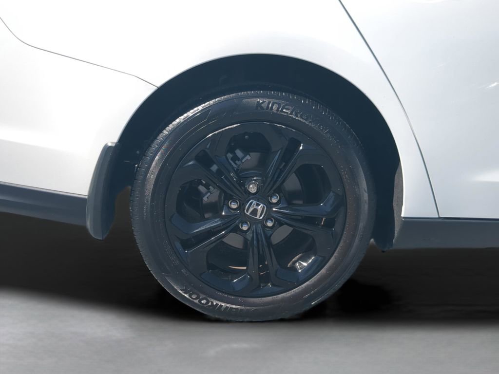 Used 2025 Honda Accord SE image 11