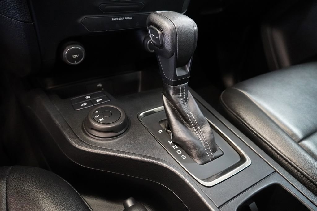 Used 2020 Ford Ranger XL w/ Equipment Group 101A Mid image 9