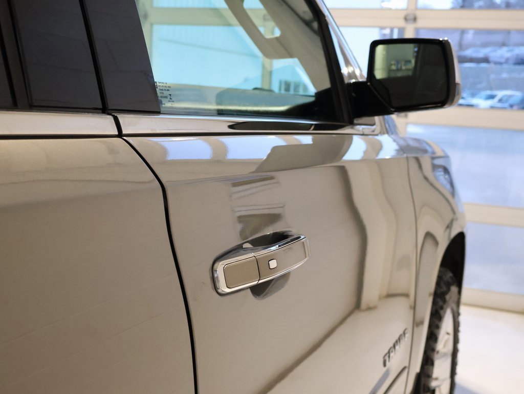 Used 2017 Chevrolet Tahoe Premier image 38