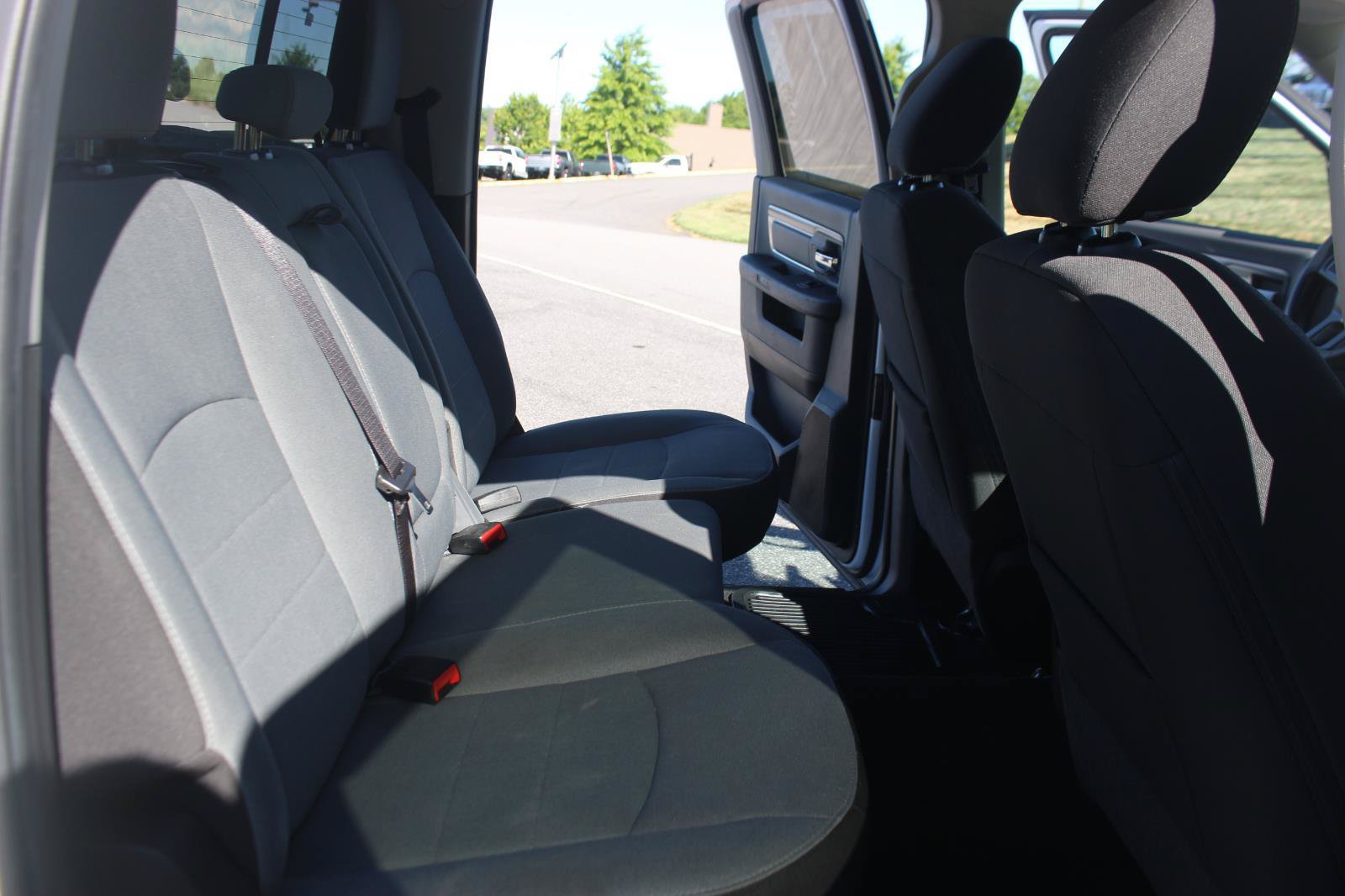 Used 2023 RAM 1500 Classic SLT w/ Trailer & Traction Group AWD/4WD image 33