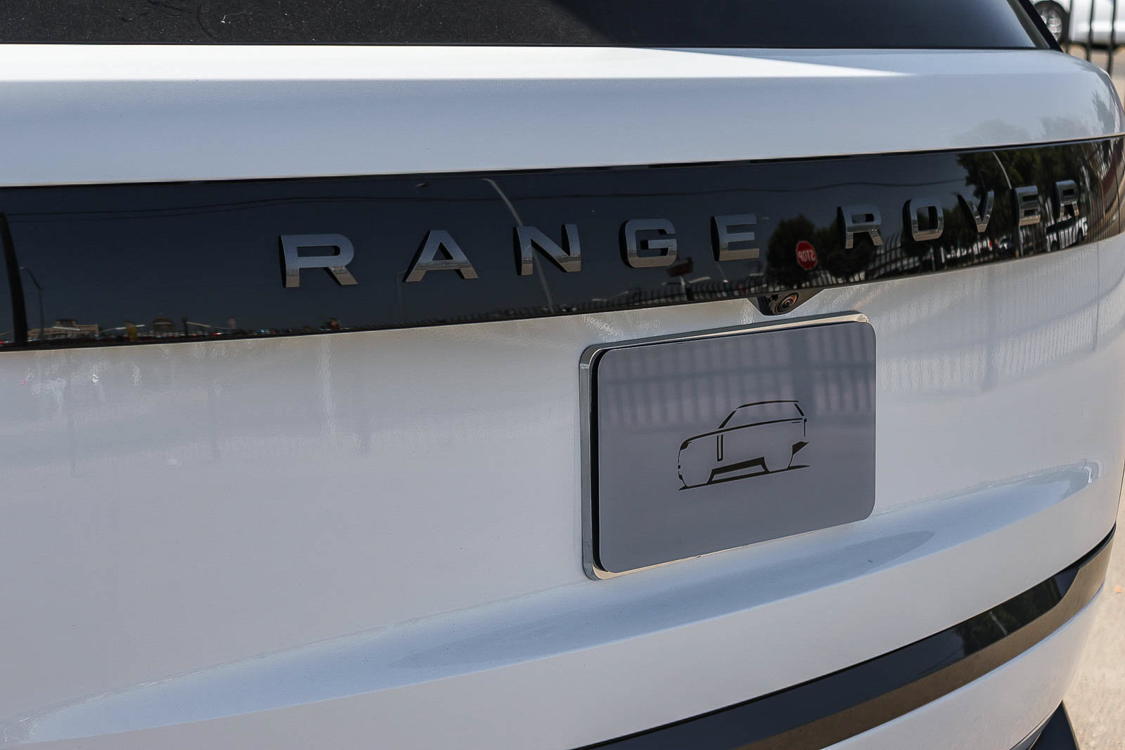 New 2026 Land Rover Range Rover SE AWD/4WD image 12