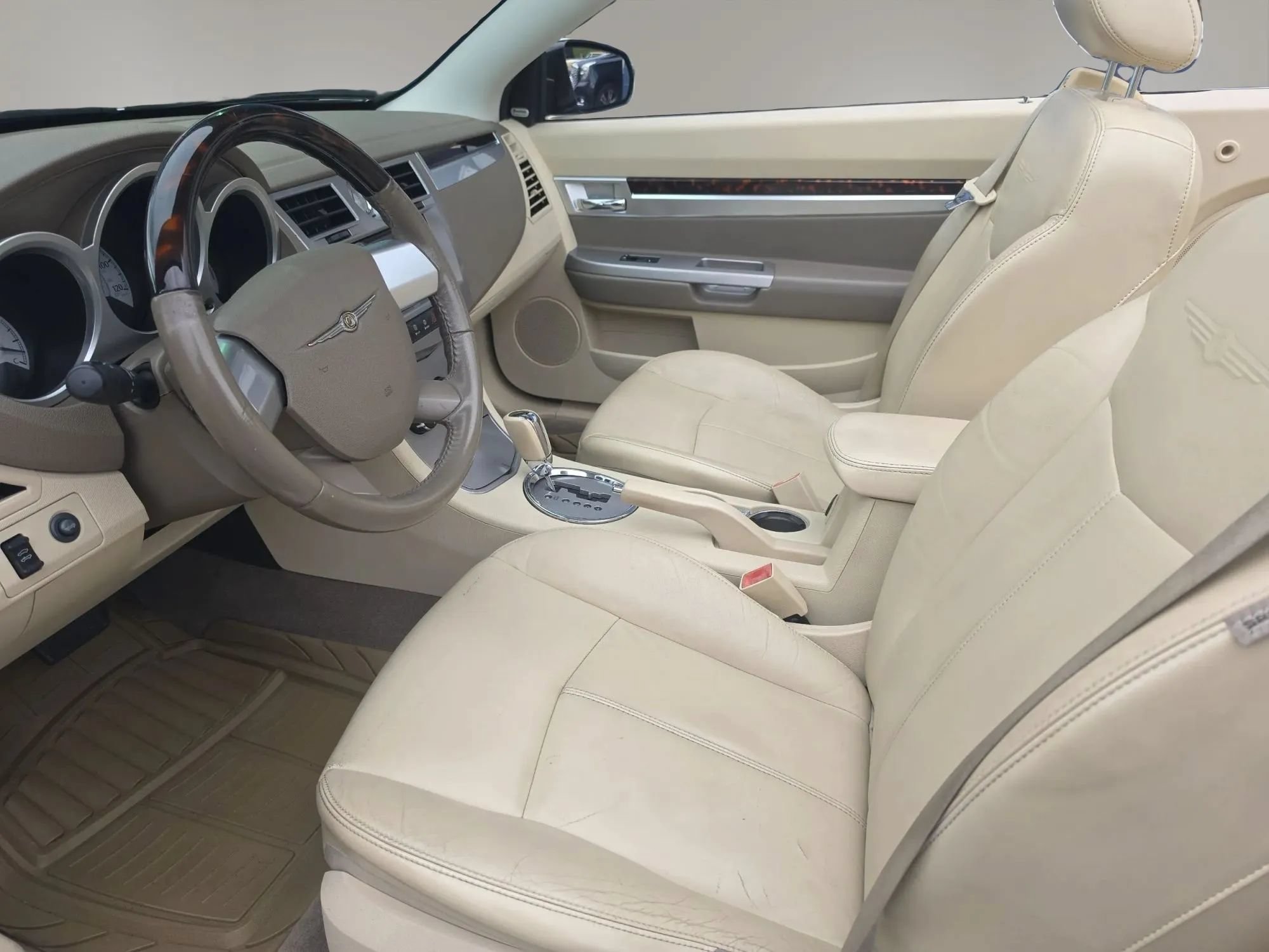 Used 2008 Chrysler Sebring Limited w/ Luxury Group FWD image 9