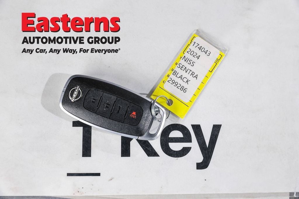 Used 2024 Nissan Sentra SV FWD image 27