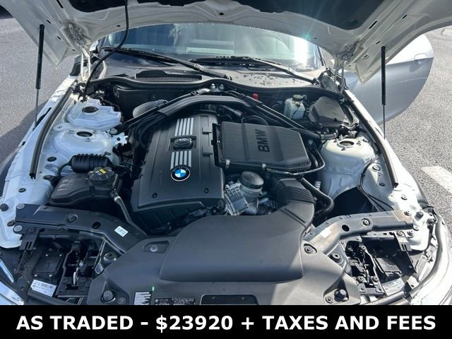 Used 2015 BMW Z4 sDrive35i image 11
