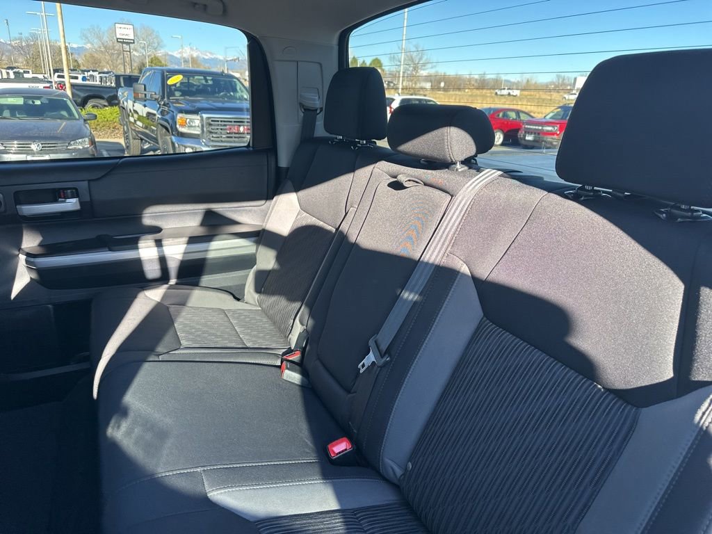 Used 2015 Toyota Tundra SR5 w/ SR5 Upgrade Package image 21